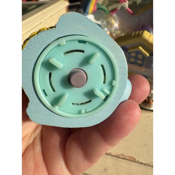 Vintage 1995 Porcelain Easter Basket with Eggs and Bunny - Picture 7 of 14